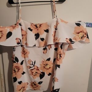 SHEIN Curve Elegant Floral Blouse